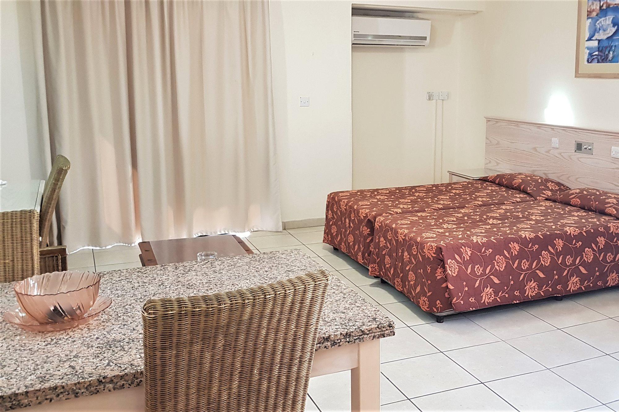 Senator Hotel Apartments - Adults Only Agia Napa Exterior foto