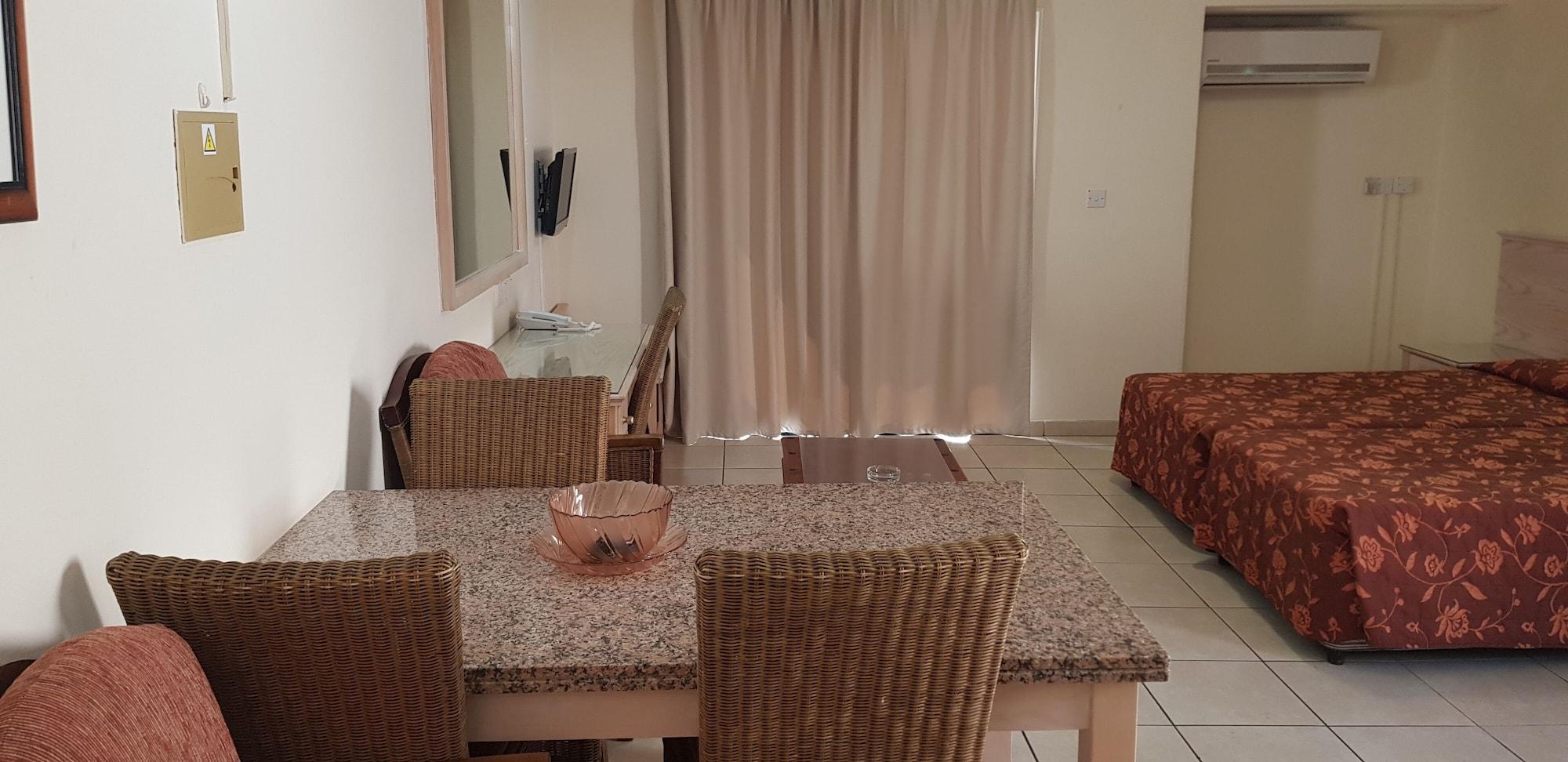 Senator Hotel Apartments - Adults Only Agia Napa Exterior foto
