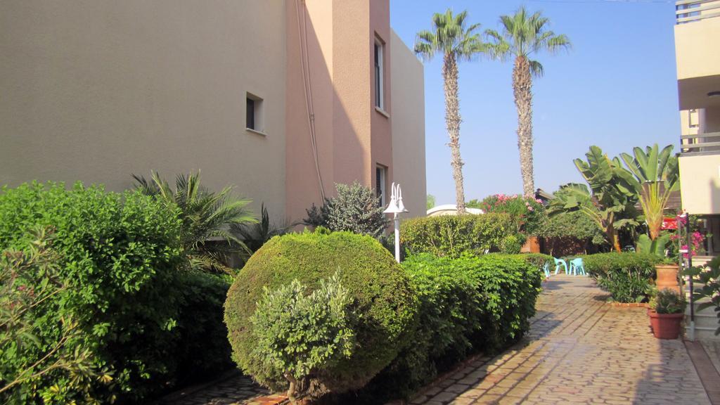 Senator Hotel Apartments - Adults Only Agia Napa Exterior foto