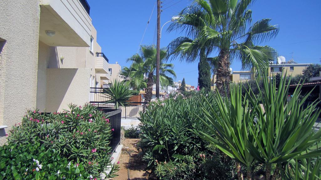 Senator Hotel Apartments - Adults Only Agia Napa Exterior foto