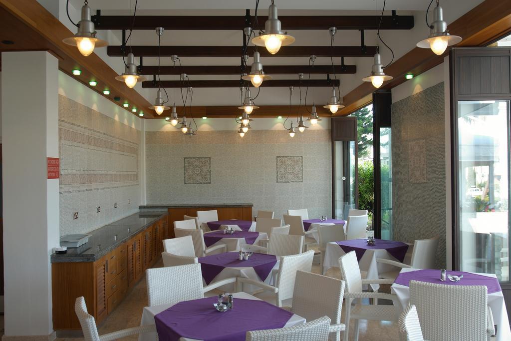 Senator Hotel Apartments - Adults Only Agia Napa Exterior foto